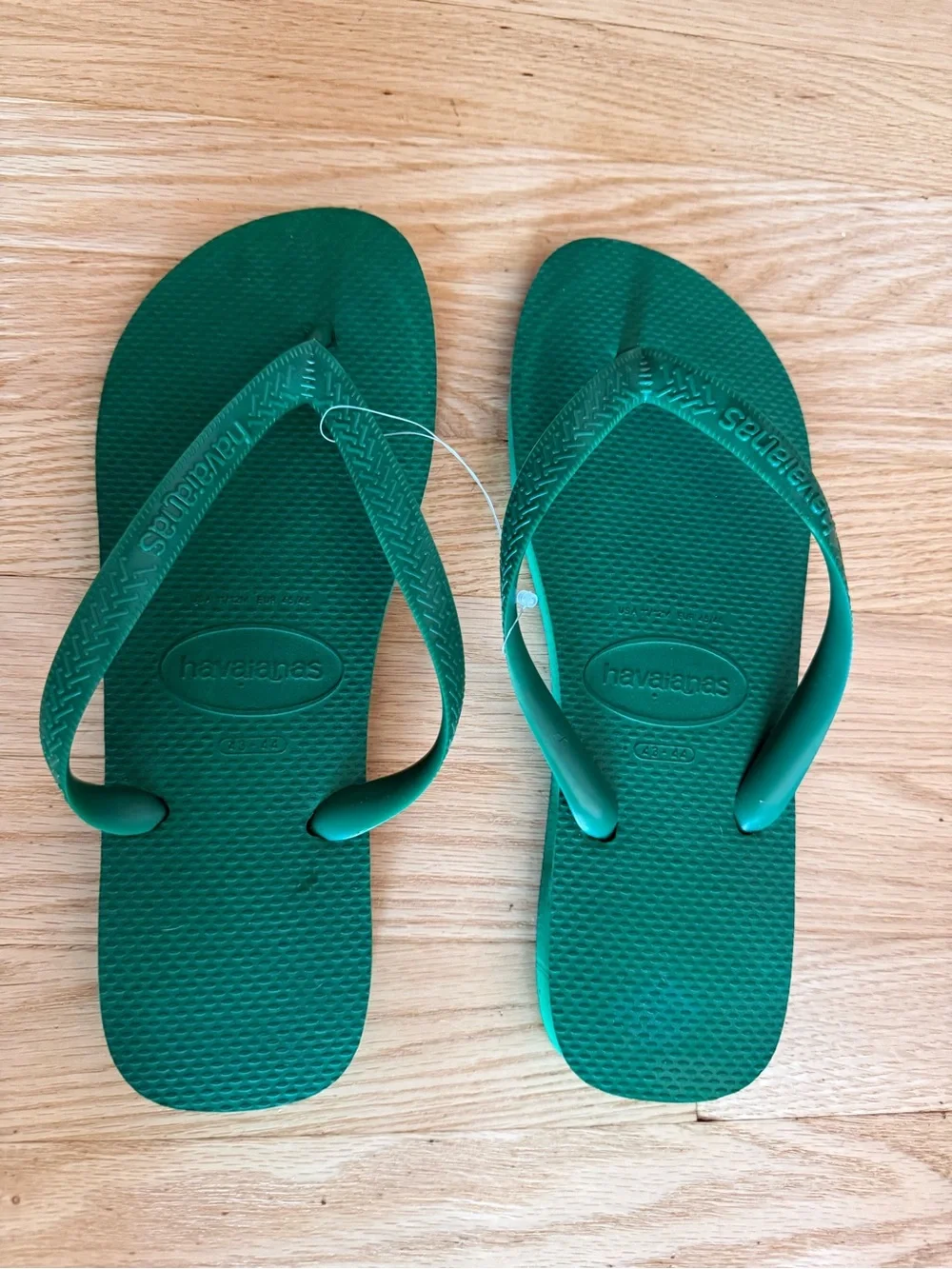 Havaianas Green Flip Flops - Solid Emerald Straps